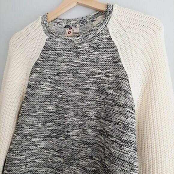 ANTHROPOLOGIE | Dolan Raglan Bell Sleeve Sweater Sz XS - Picture 5 of 13